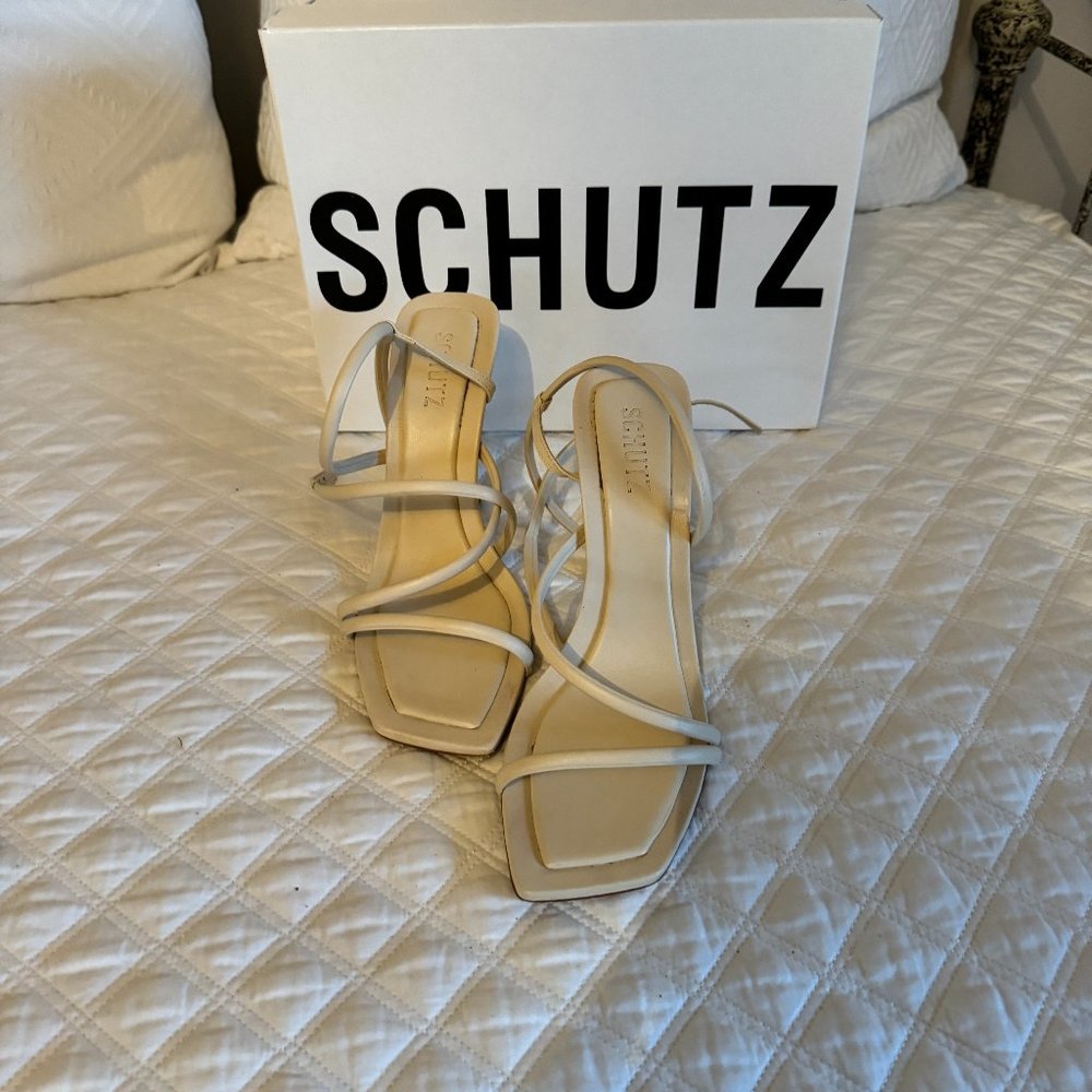 Schutz Lovi Strappy Sandal